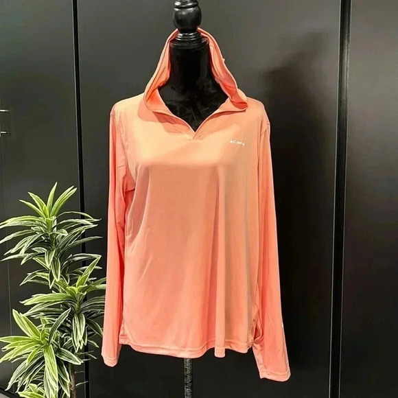 Columbia Rapid Creek Pullover Hoodie,V-neck,Omni shade sun protector 50 UPF rate - Picture 1 of 8